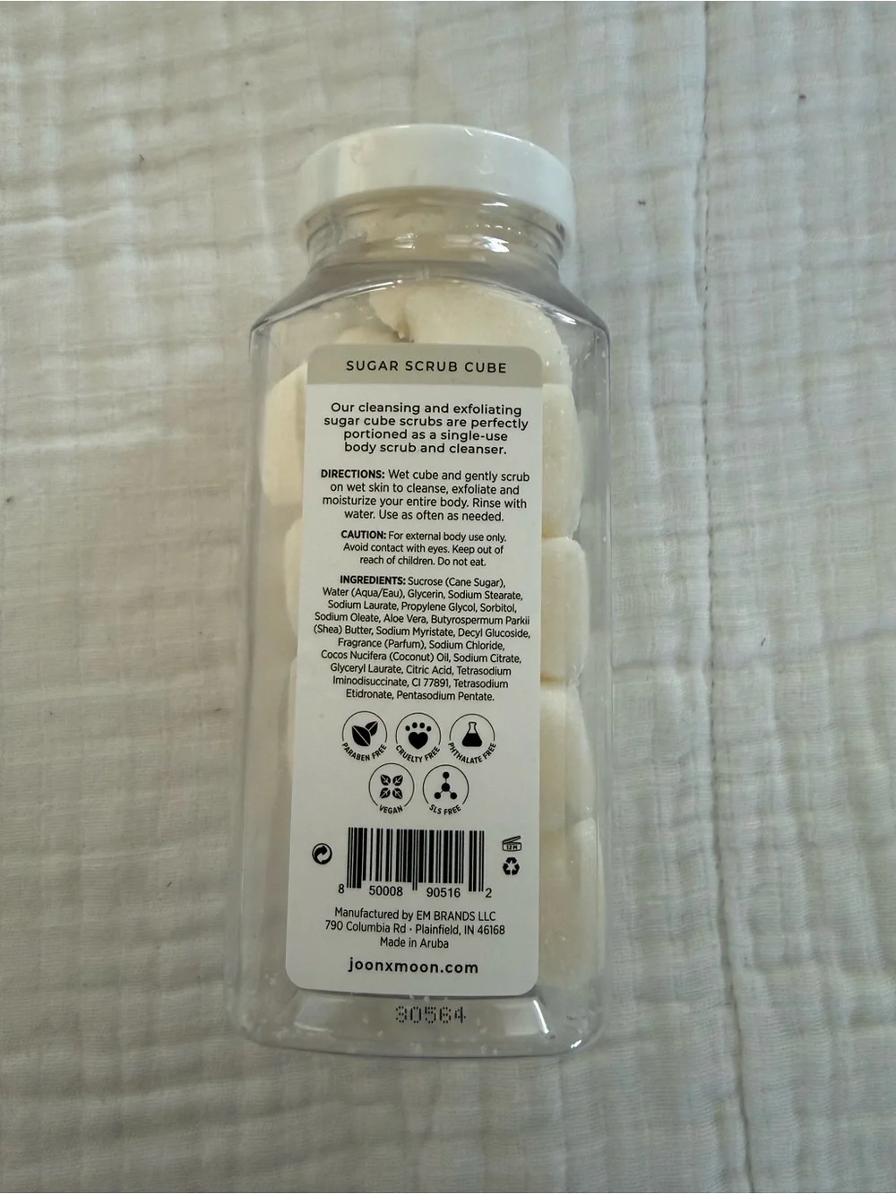 New Joon x Moon Exfoliating Sugar Cubes Coconut